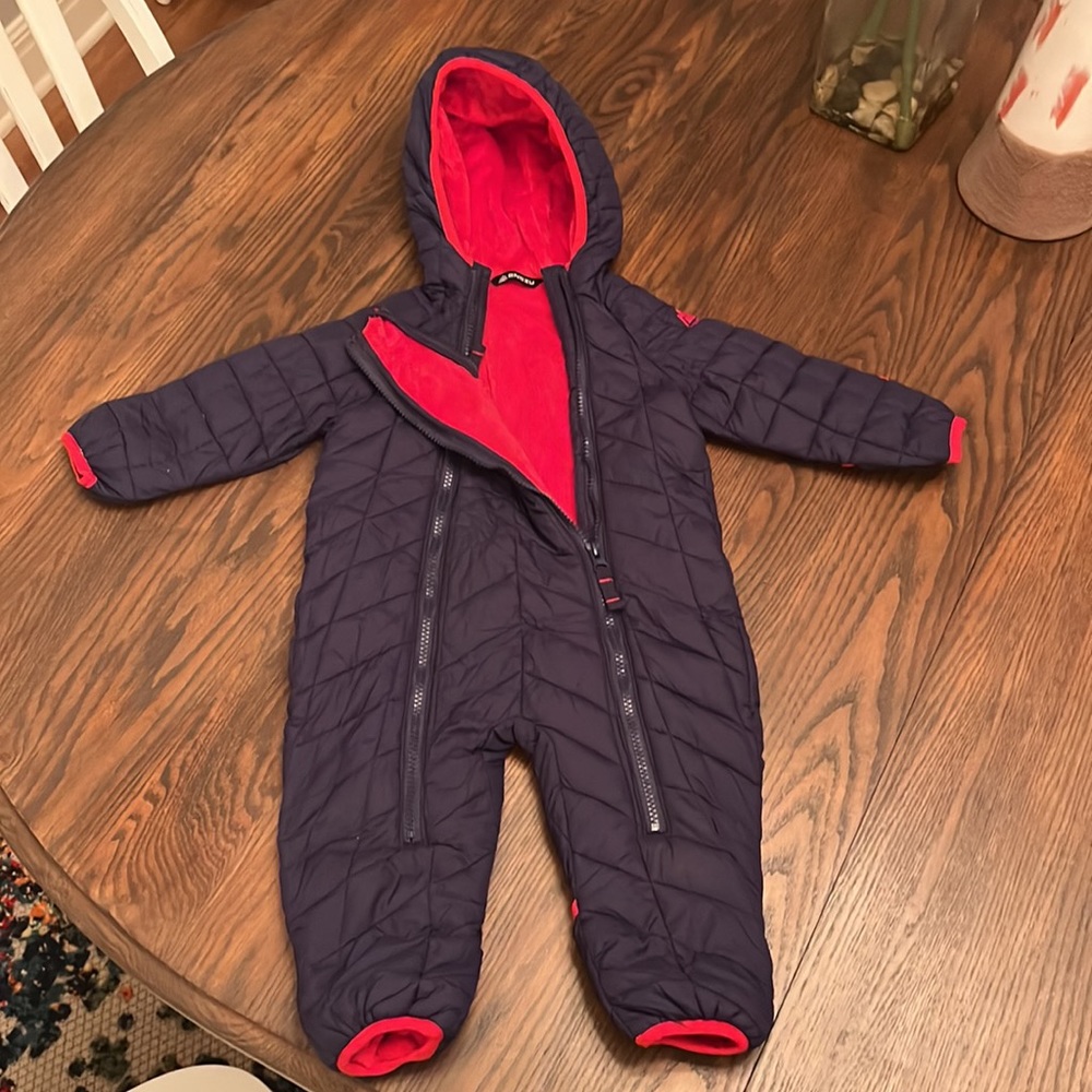 Snozu boys navy one piece snowsuit. Size 9-12 Month